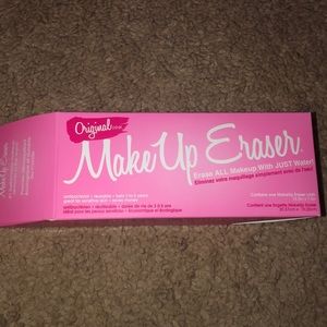 Make up eraser towel